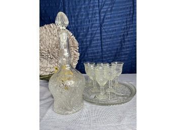 Outstanding Vintage Daisy Button & Narcissus Indiana Glass Decanter Set