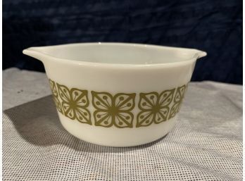 Vintage Pyrex Bowl