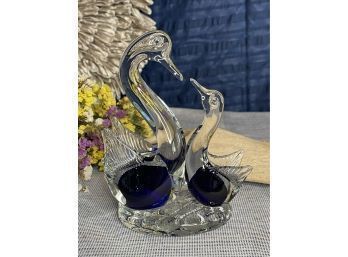 Art Glass Double Swan Figurine