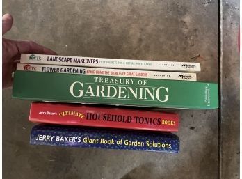 Lot Of Gardening Books - Jerry Baker HGTV Landscaping Garden And More!