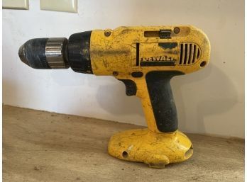 Dewalt DW995 Adjustable Clutch Cordless 1/2 Inch VSR Drill - NO BATTERY