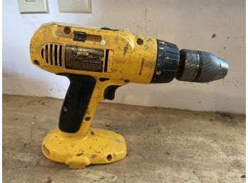 DW997 Dewalt 1/2 Inch VSR Cordless Adjustable Clutch / Hammerdrill - NO BATTERY