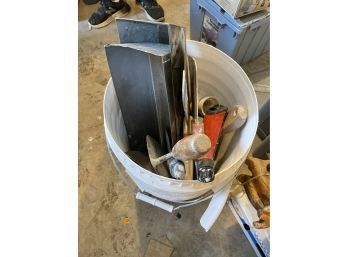 Bucket Lot - Drywall Scrappers Painting