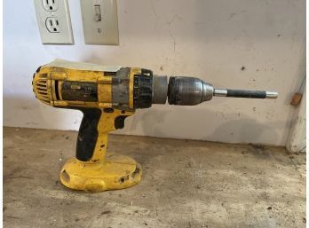 Dewalt DW988 Heavy Duty XRP 1/2 Inch Cordless Drill / Driver  Hammerdrill - NO BATTERY