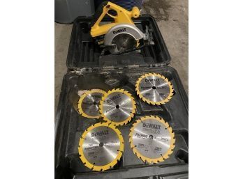 Dewalt 24v Cordless Circular Saw In Case