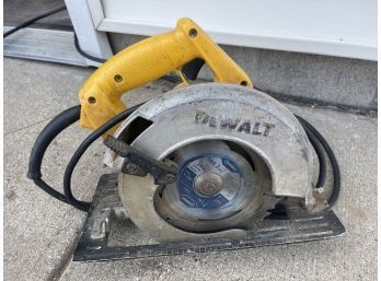 Dewalt 7-1/4 Circular Saw