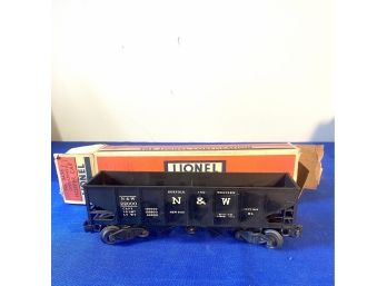 Lionel No. 3456 Norlfolk & Western Hopper Car