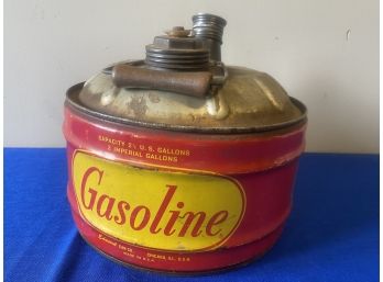 2.5 Gallon Metal Gas Can