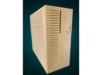 Macintosh Quadra 700