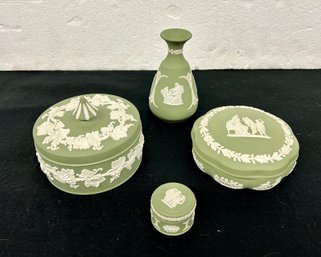 Four Pcs Wedgwood Jasperware