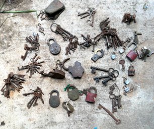 Large Lot Of Keys And Locks