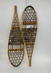 Pair Of Tubbs Vermont Snow Shoes