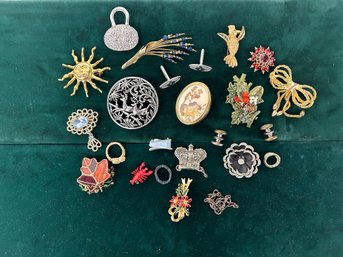 Small Lot Costume Jewelry Pins