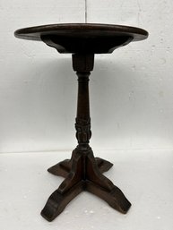 Early Oak Round Candlestand..William & Mary - 18 Inch Top