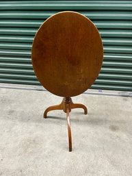 Early Spider Leg Tilt  Table - Oval Top - Repair To One Leg - 20x25