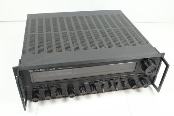 SAE Two Integrated Amplifier A14