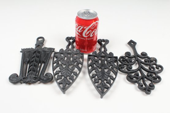 Lot Of 4 Vintage Gothic Plastic Trivets / Wall Hangers
