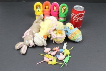 Lot Of Vintage Easter And Handmade Easter Decorations