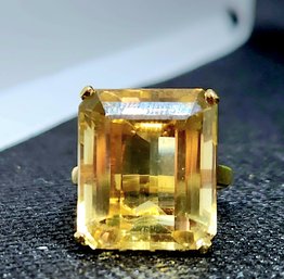 18k 17.50 Carat Citrine Ring Size 6 7 Grams