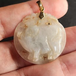 14k Hong Kong Carved Jade Pig Pendent