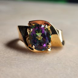 10k Yellow Gold Mystic Topaz Ring Size 7.25