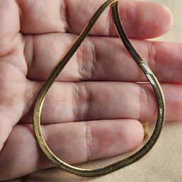 14k 18 Inch 4mm Herringbone Necklace 4.55 Grams