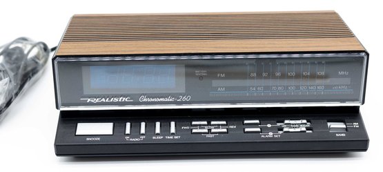 Vintage Realistic Chronomatic-260 AM/FM Digital Clock Radio - NEW