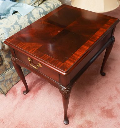 Charming Pair Of Thomasville End Tables