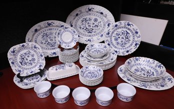 Blue Nordic Johnson Brothers Blue Onion Engraved Dish Set 50 Piece