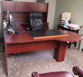 P-Top U Shape Desk & Hutch With Leather Executive Chair