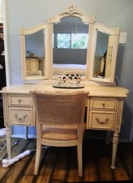 Jaclyn Smith Largo Vanity W/ Chair