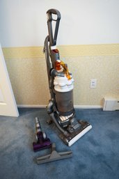 Dyson DC 15 Max - Foor Cyclone Technology