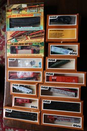 Vintage Tyco Scale Model Train Lot
