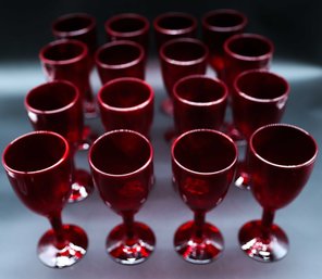 16 Wine Glasses By Monica Bratt