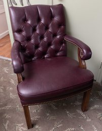 Leather Traditional High Back Visitors Chair W/Padded Arms