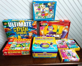 Build & Craft - Puzzles - Ultimate Crystal Growing Kit - Hullabaloo - Stem At Play