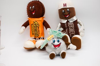 Hershey's, Reese's, And M&M Character Plush Toy Lot