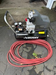 8 Gallon Husky Compressor W/ Amflo Hose