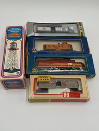 Scale Train Cars - See Description For Break Down