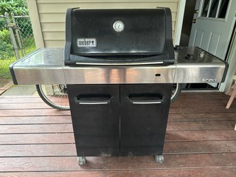 Weber Spirit Grill - New Started Installed And Functions Well