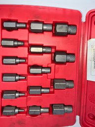 Lot 154 Snap-on Screw Extractor Set