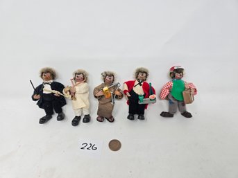 Lot 226 Miniature Hedgehog Doll House Figures