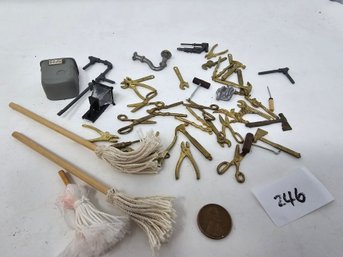 Lot 246 Miniature Dollhouse Yard Tools Scissors Etc