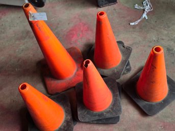 Lot 20 Safety Cones
