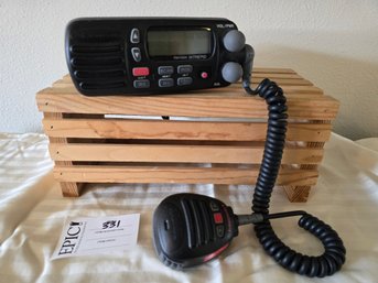 Lot 331 Standard Horizon Radio And Mic
