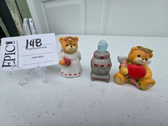Lot 148  Lucy & Me Bear Collection