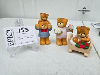 Lot 153 Lucy And Me Bear Figurine Collection