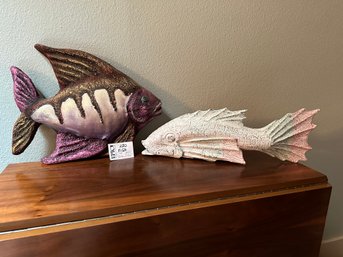 Lot 220 Vintage Ceramic Decorative Fish Collectibles And Decor