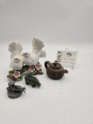 Lot 433 HOMCO Courtship Doves Figurine On Branch With Pink Flowers And MIni Figurine Collectibles