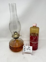 Lot 319 Vintage Kaadan Ltd. Patio Glass Geometric Design Hurricane Globe Oil Lamp Light  With Kerosene Contain